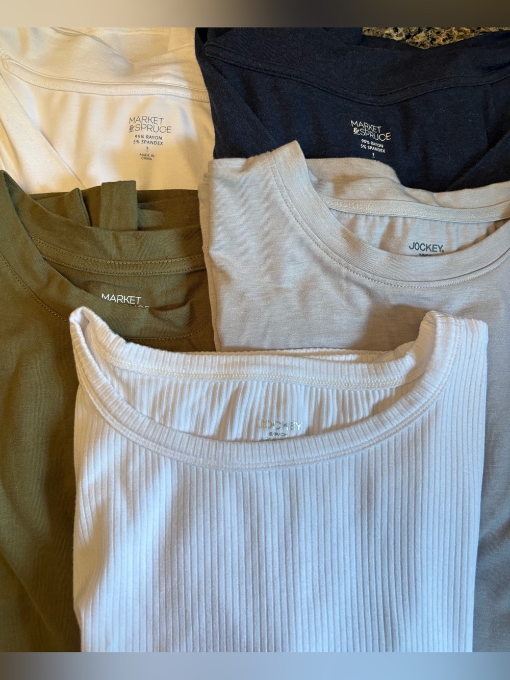 🌟 5/$20 summer tshirts, size S, great condition